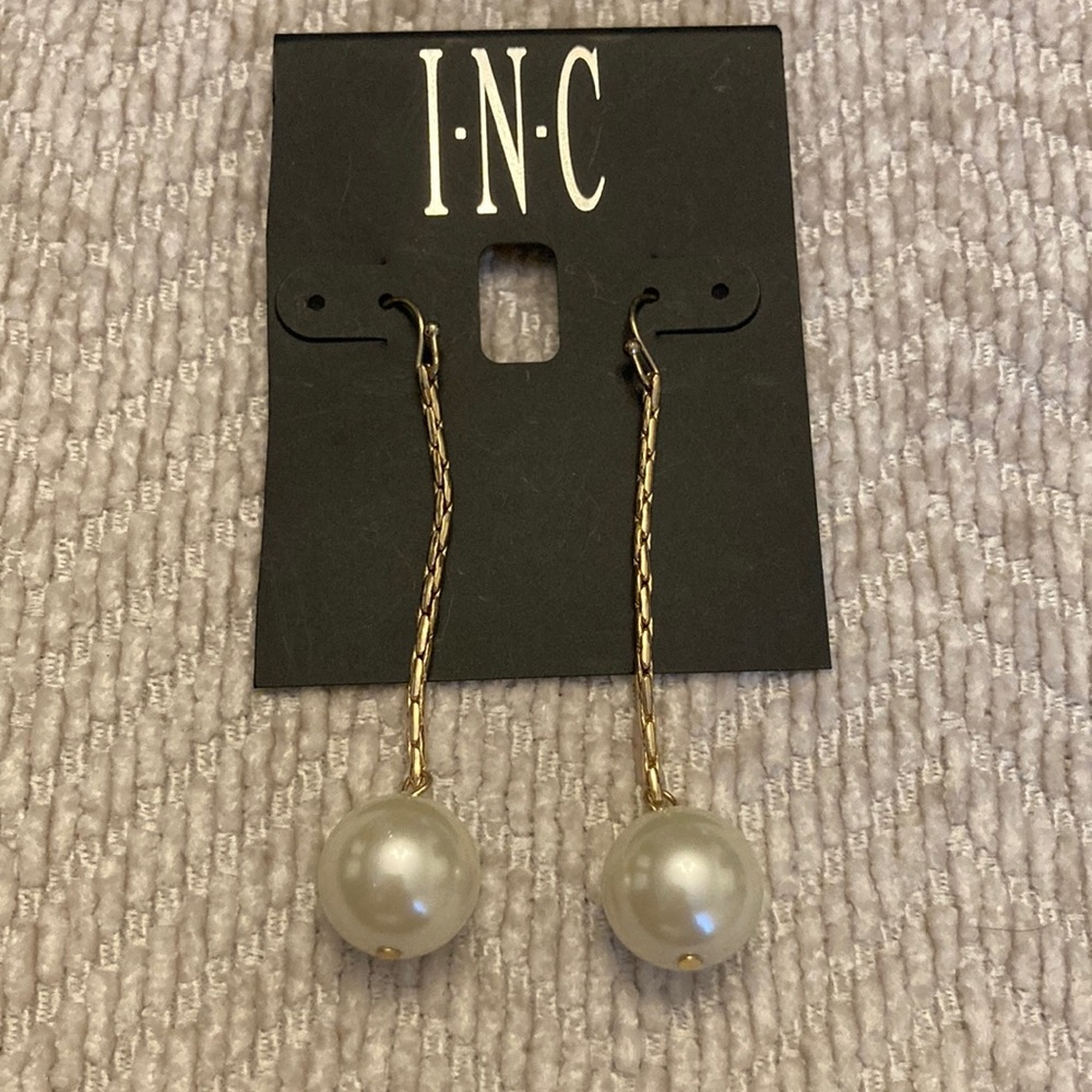 BNWT INC Pearl Drop Earring